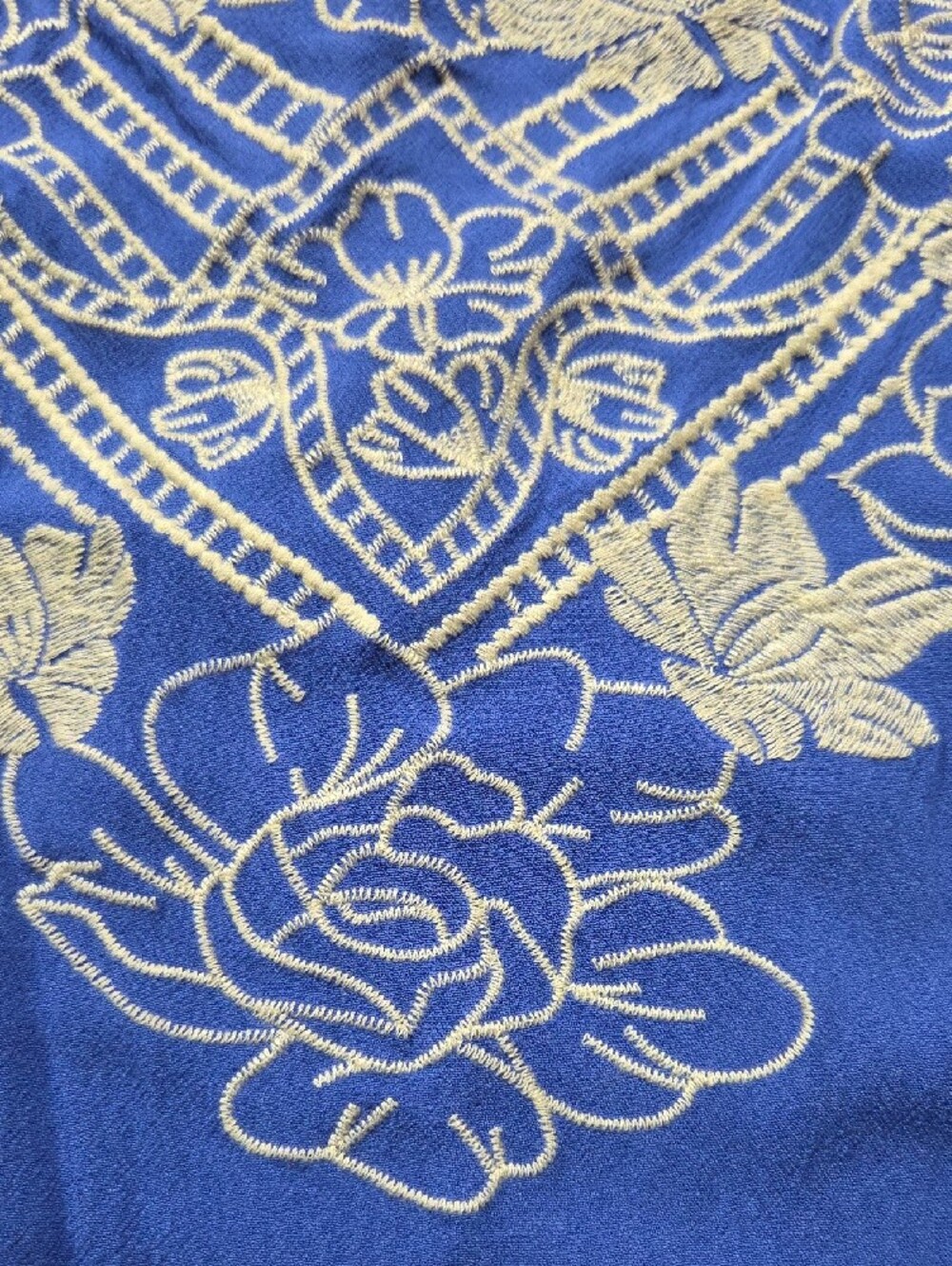 Love on a Hanger Royal Blue Embroidered High Neck Halter Tank Top Size Small - Picture 3 of 6